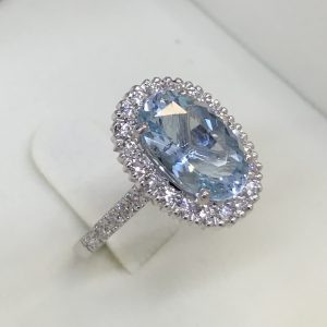 Aqua and Diamond Halo Cluster Ring
